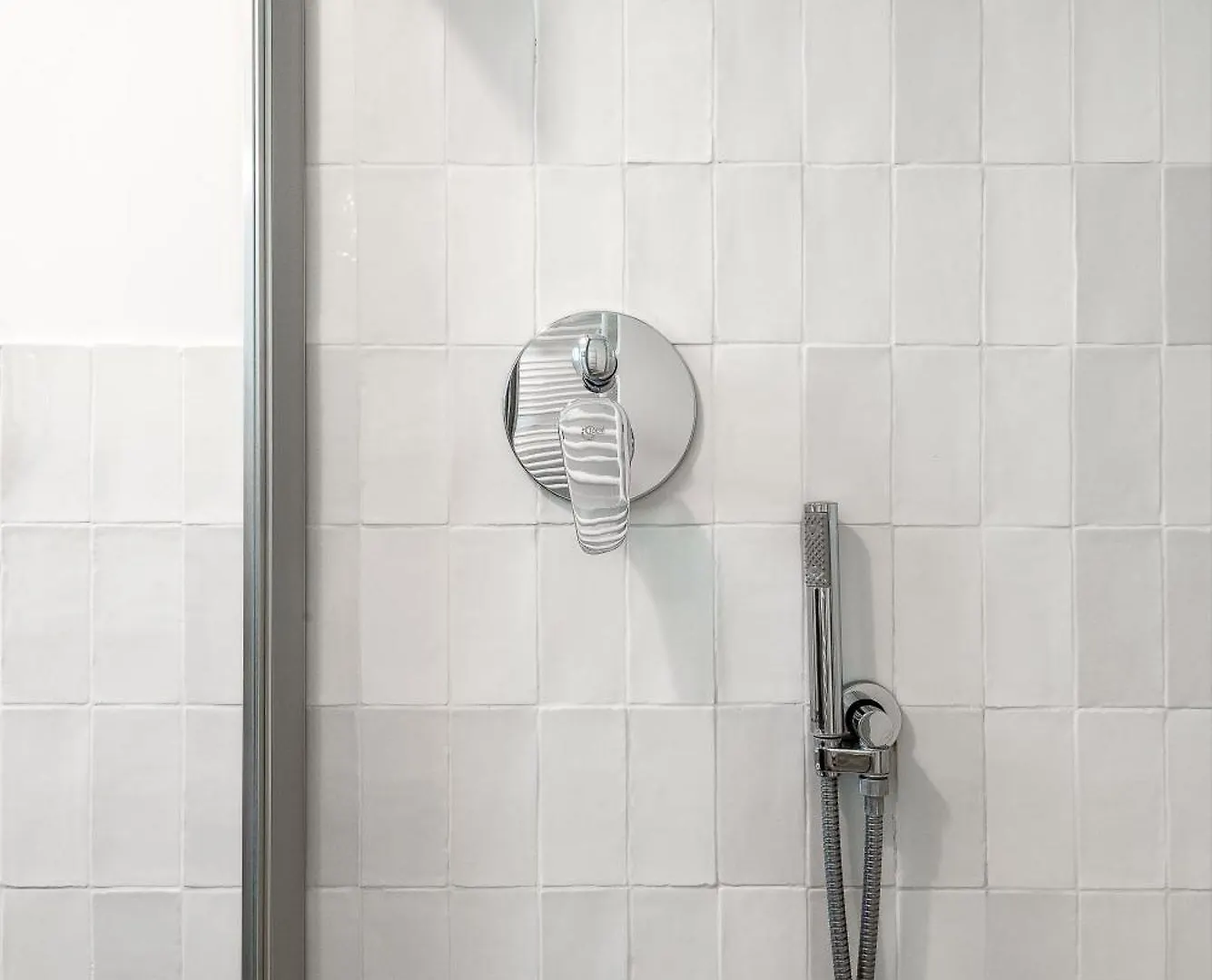 Stayeasy Piane56 Panoramic Apt Next To M5 Metro Milano 0*,  Italien