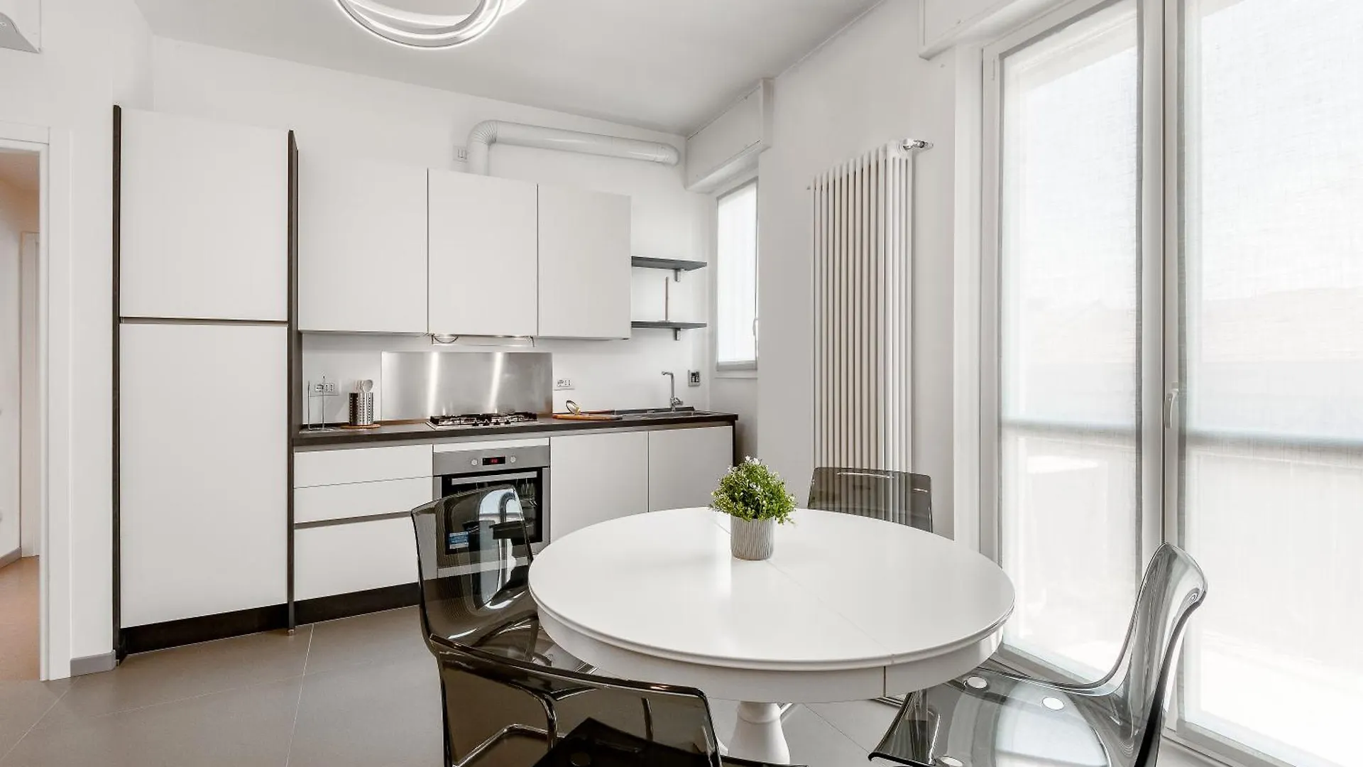 Stayeasy Piane56 Panoramic Apt Next To M5 Metro Milano Italien